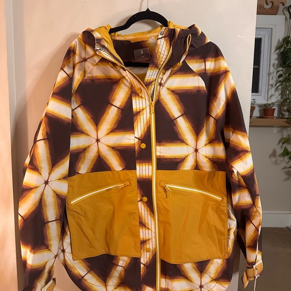 FP Movement Singin’ In The Rain Printed Packable Jacket - Picture 5 of 10